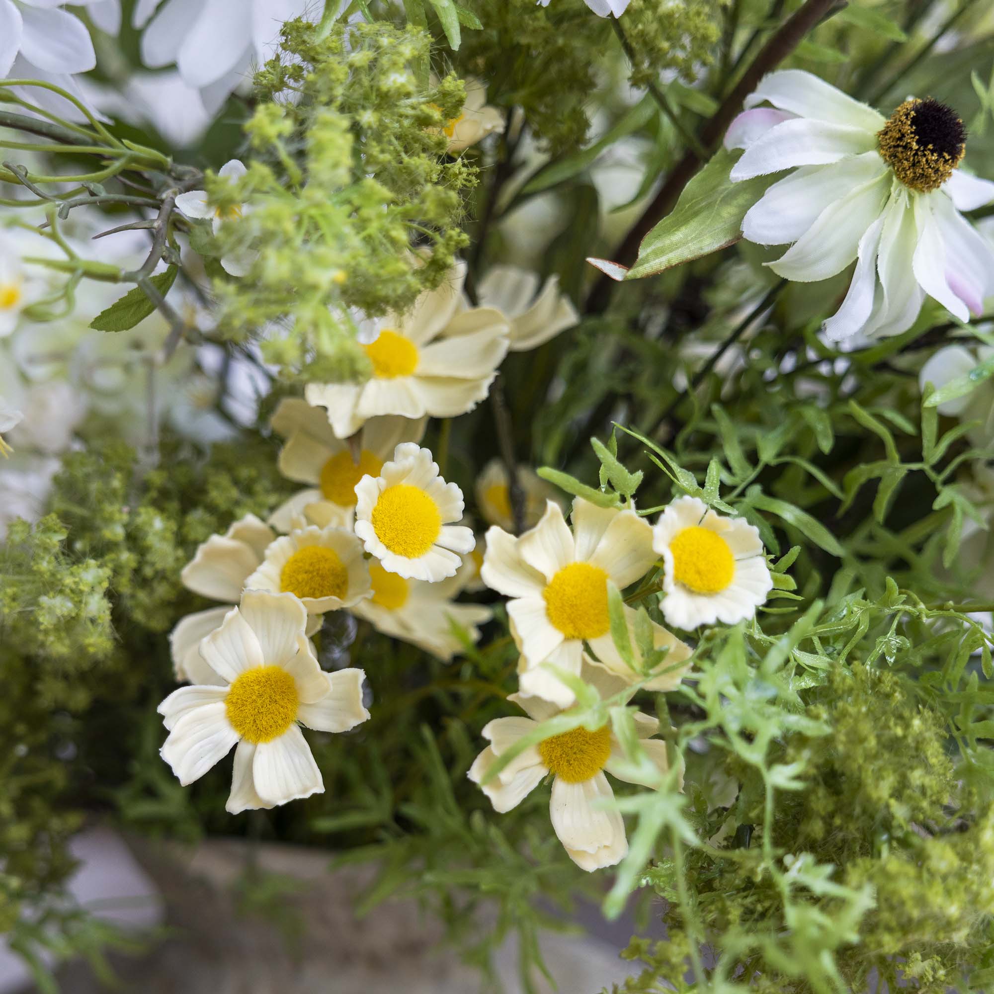 Bevington Artificial Bouquet - Image 8