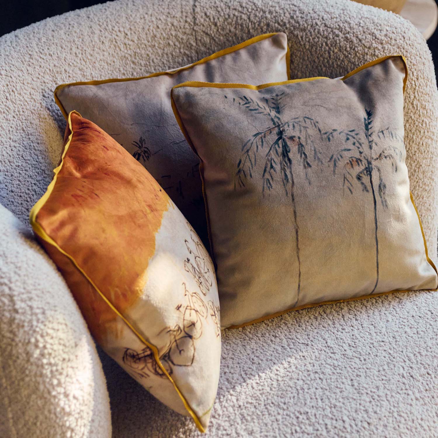 Bicyclette Velvet Cushion - Image 5