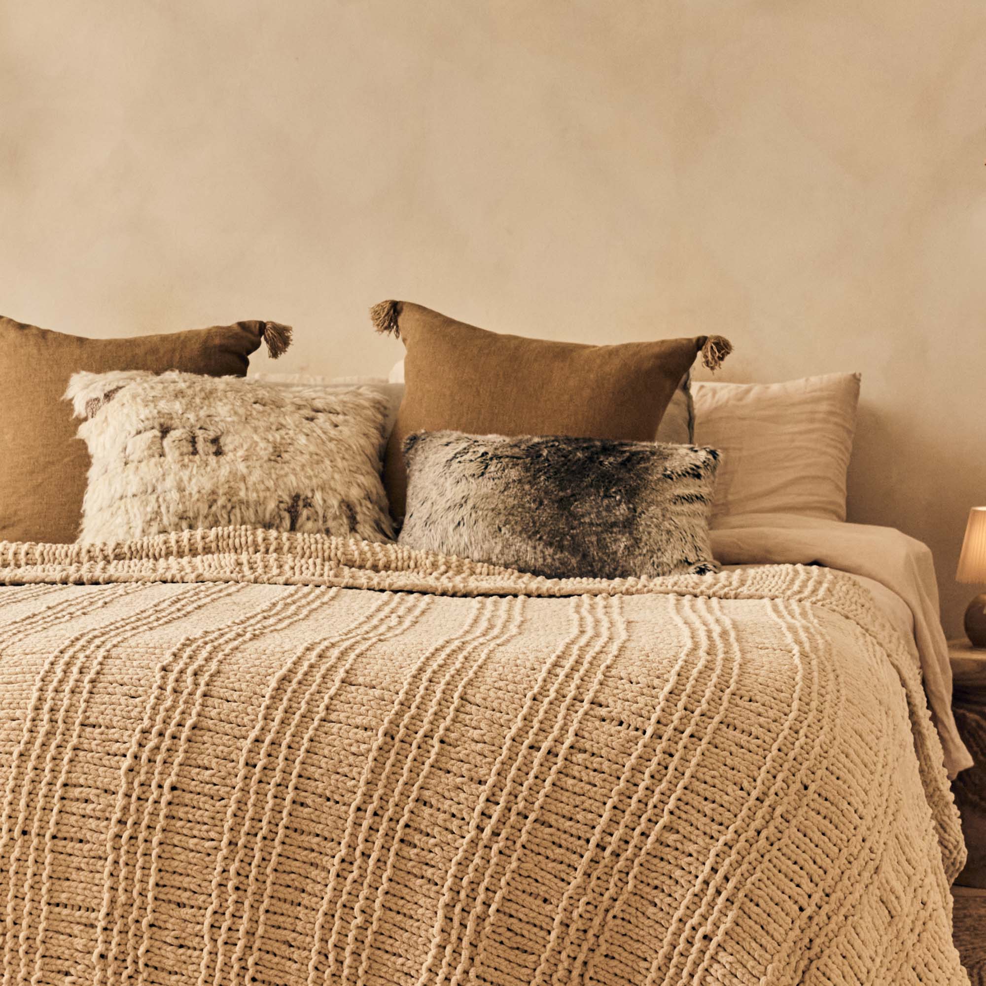 Britford Faux Fur Cushion - Image 3