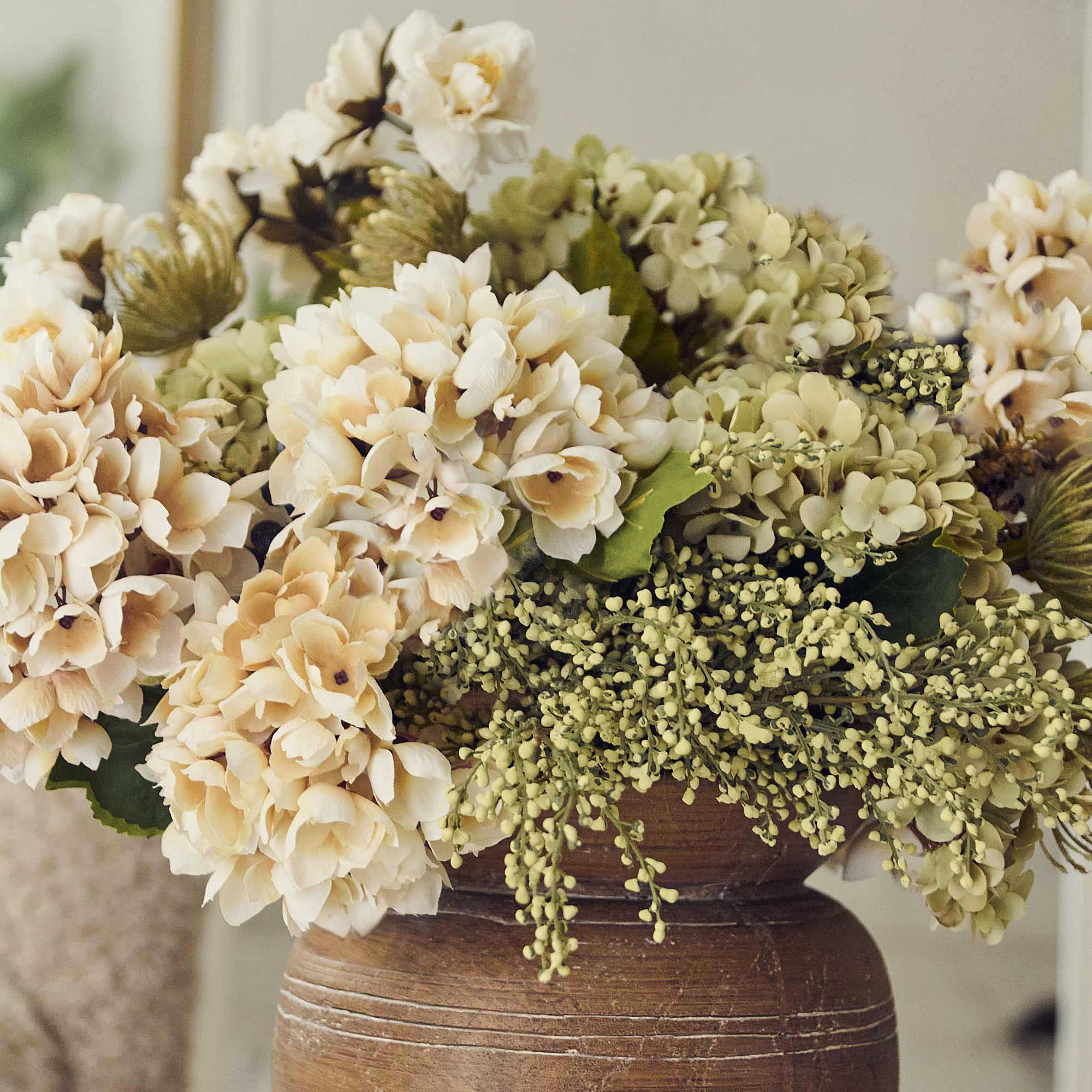 Callington Artificial Bouquet - Image 2