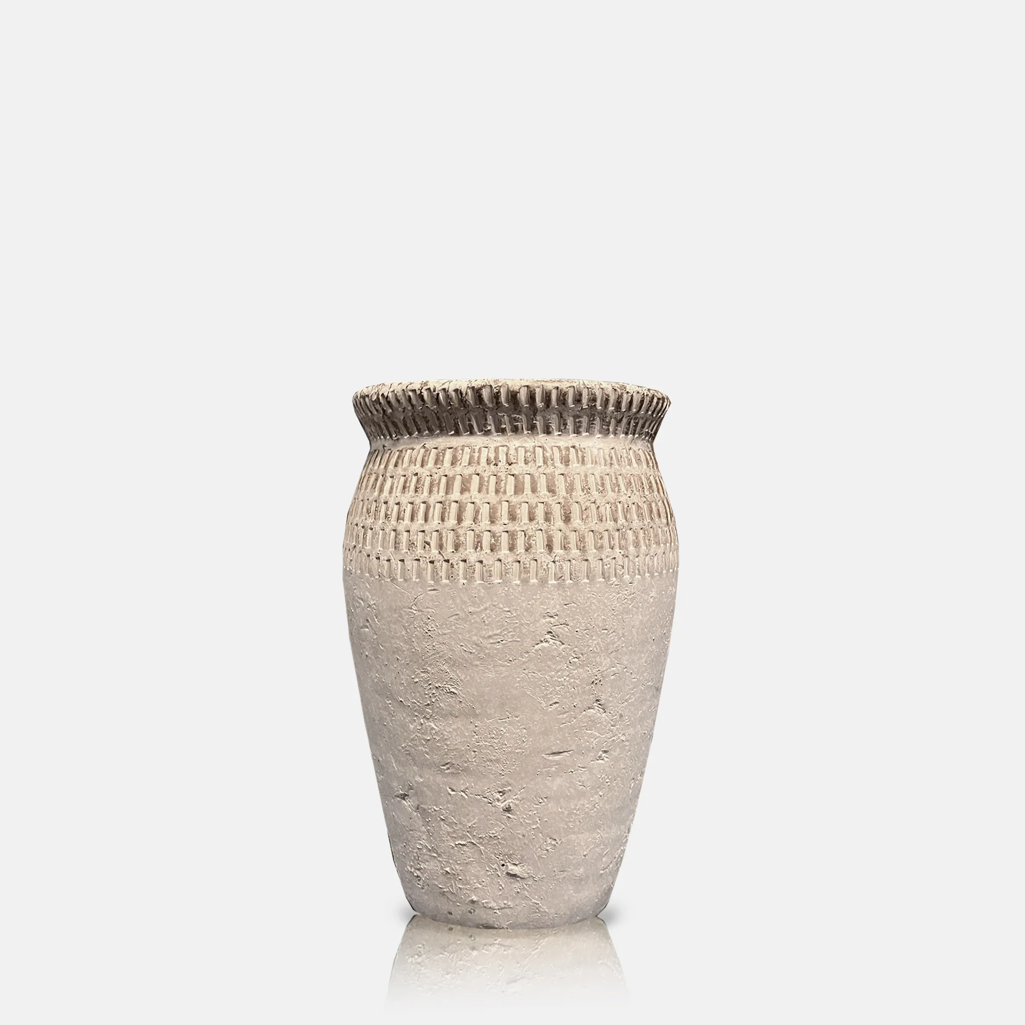 Calstone Cement Vase - Image 4