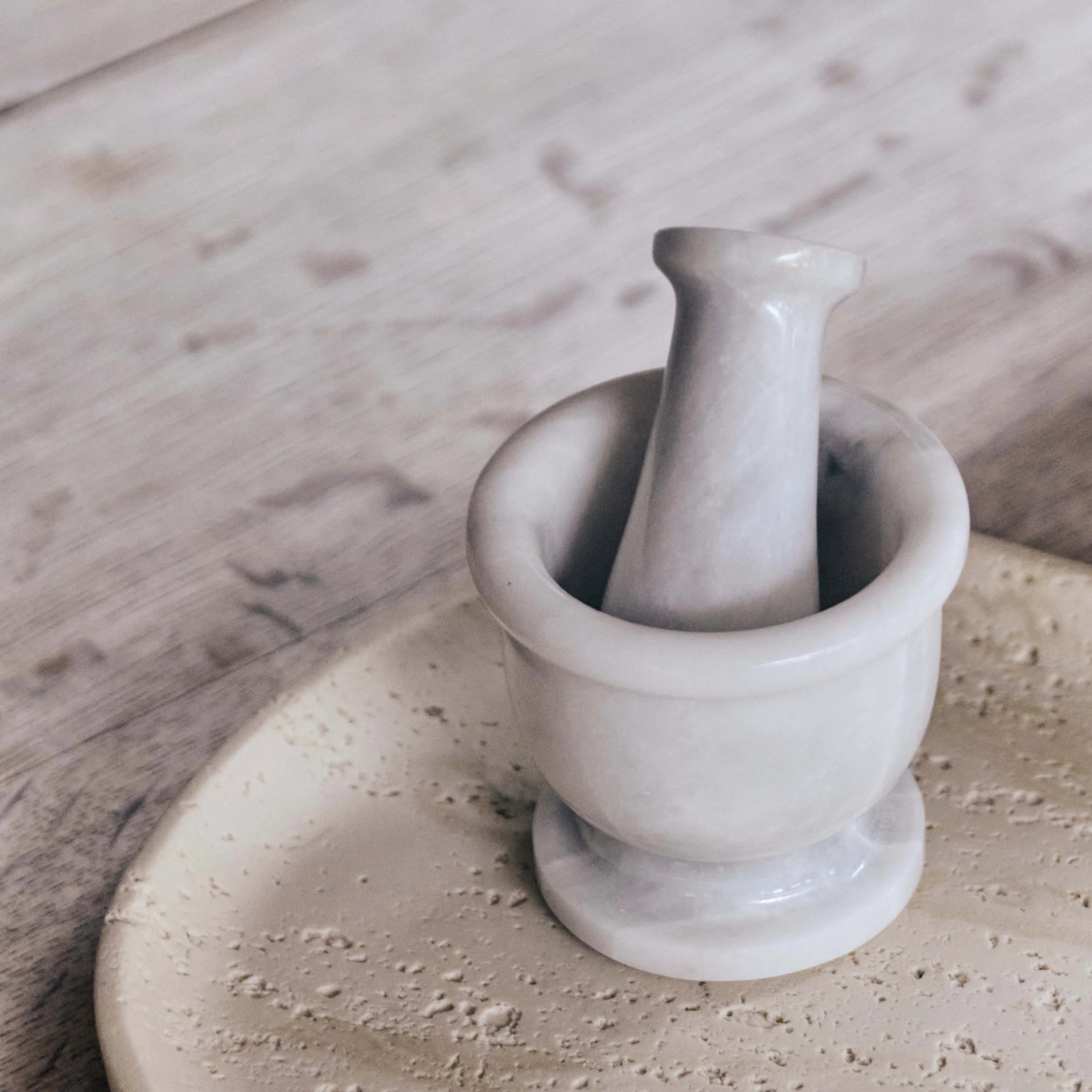 Desmond Marble Mortar and Pestle - Image 5