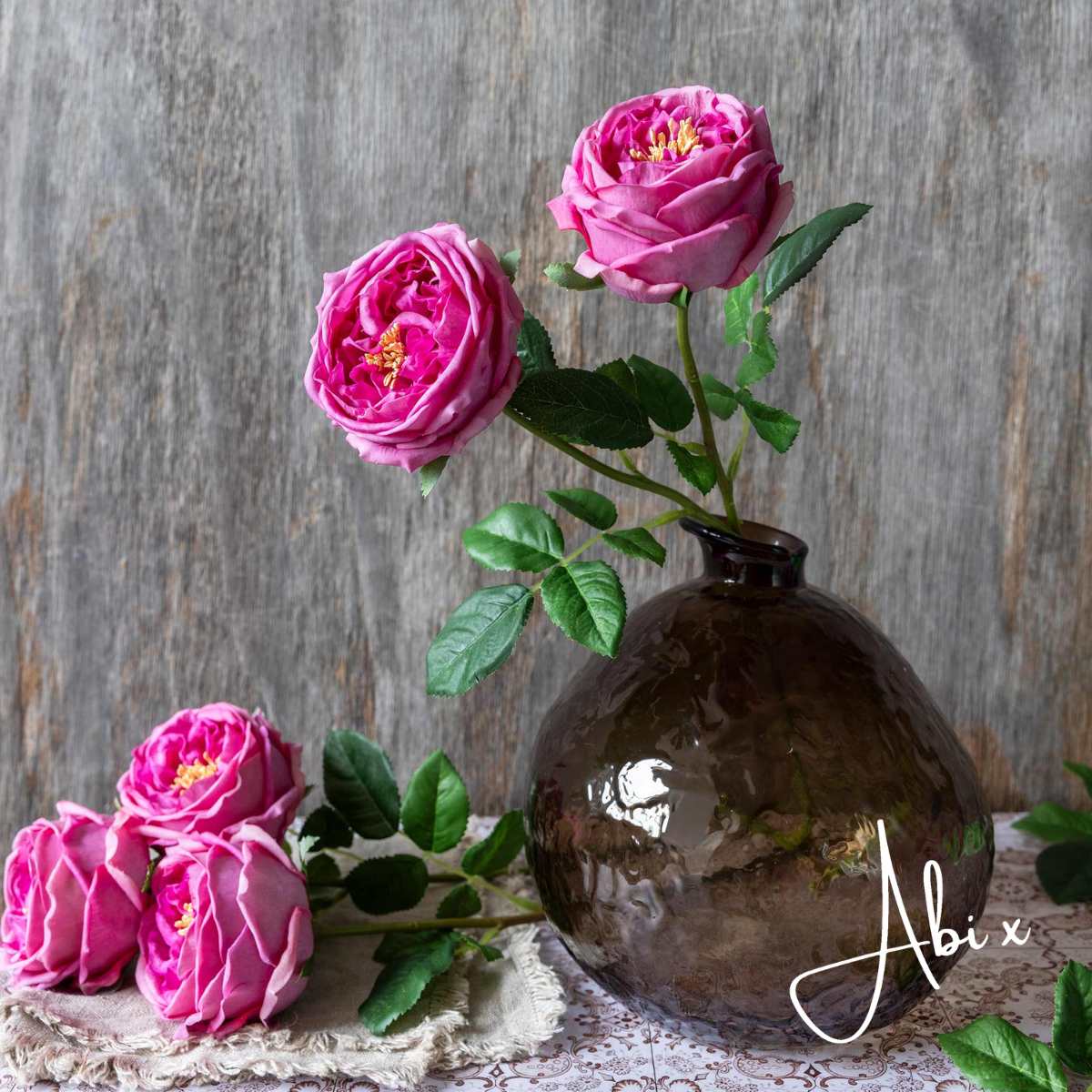 Emilia Glass Vase - Image 5