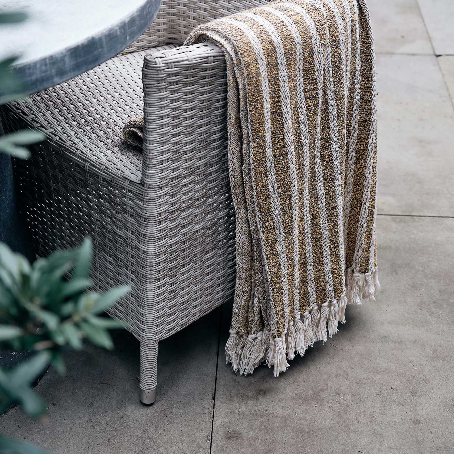 Hampton Recycled Cotton Throw - Image 3