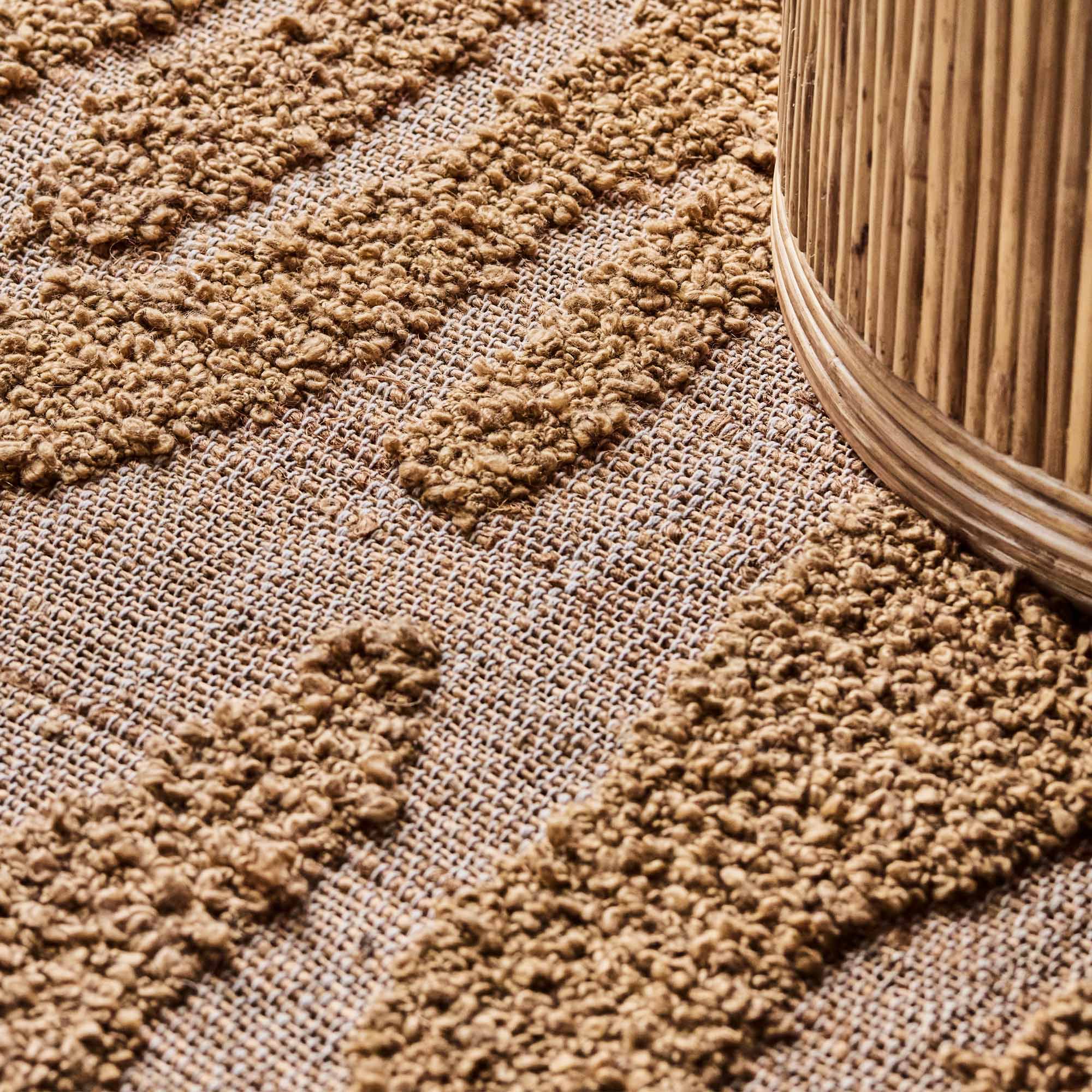 Holt Tufted Rug - Image 3