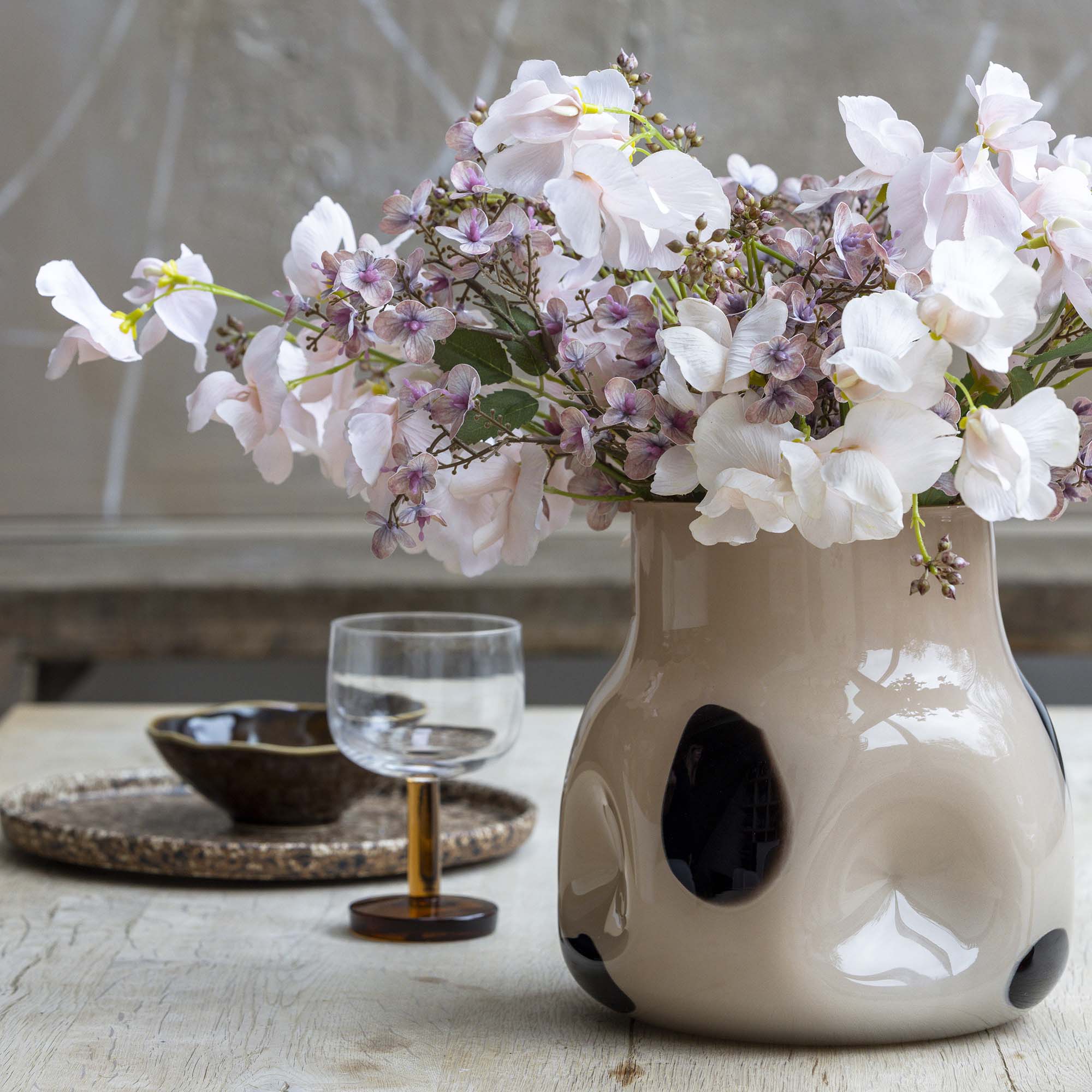 Josie Glass Vase - Image 3