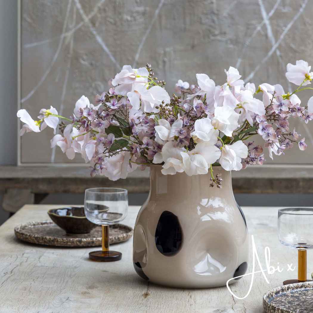 Josie Glass Vase - Image 5