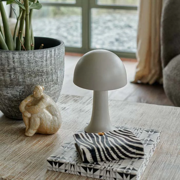 Jules Portable Lamp - Image 3