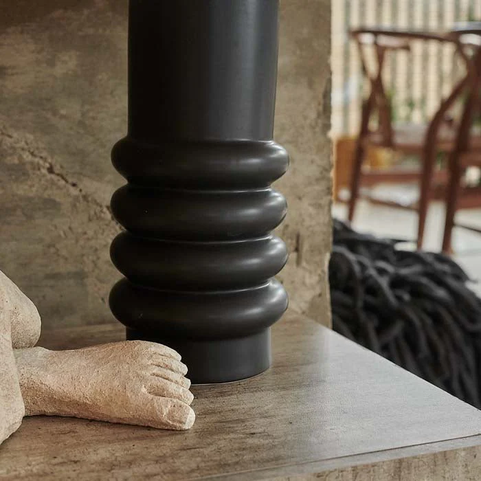 Julia Ceramic Table Lamp - Image 3
