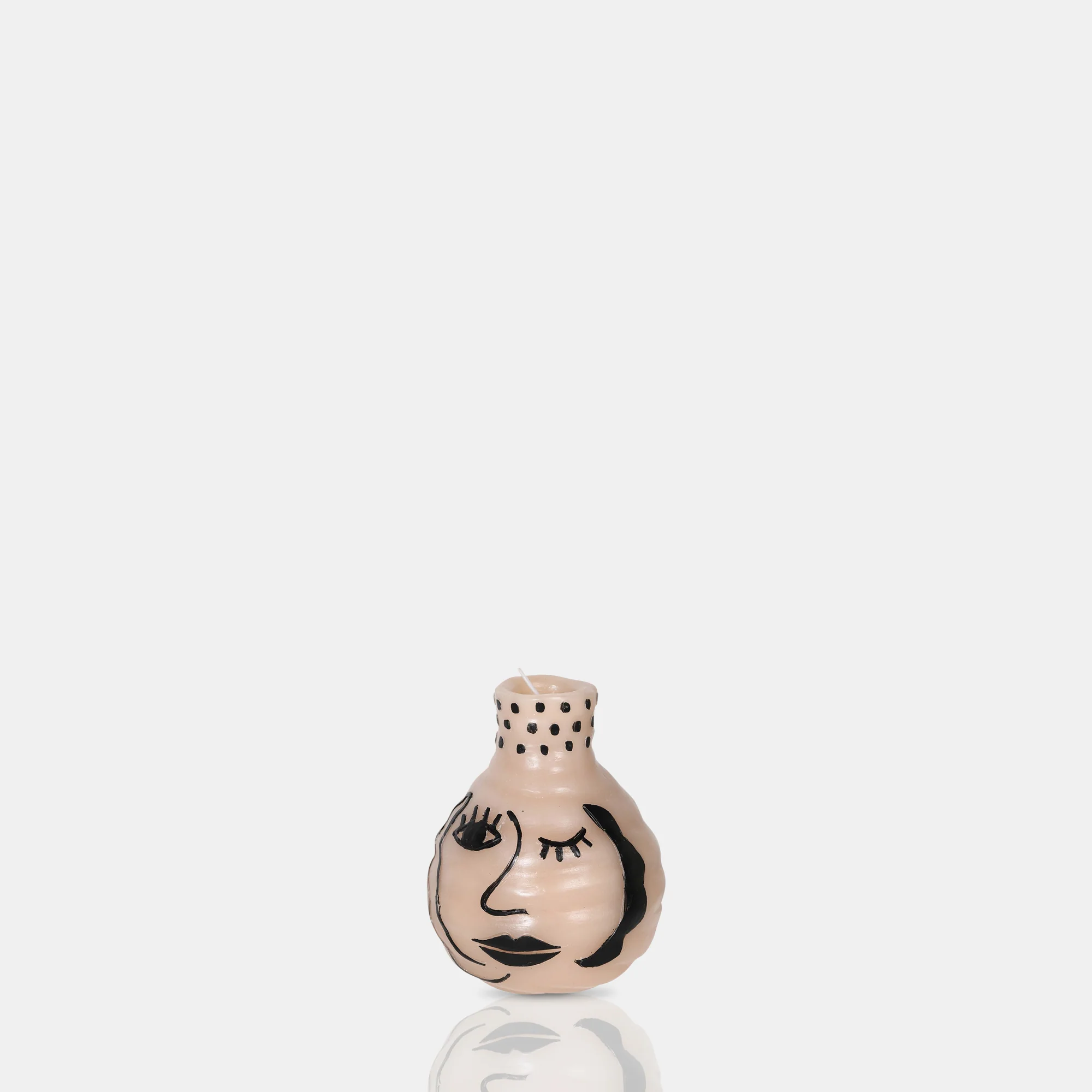 Juno Sculptural Candle - Image 4
