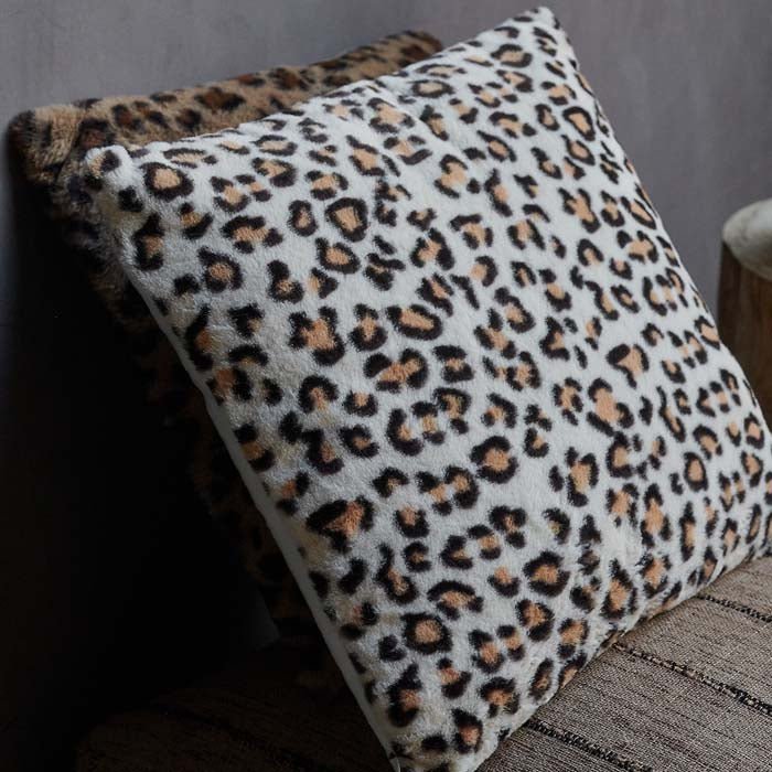 Kamari Leopard Cushion - Image 2