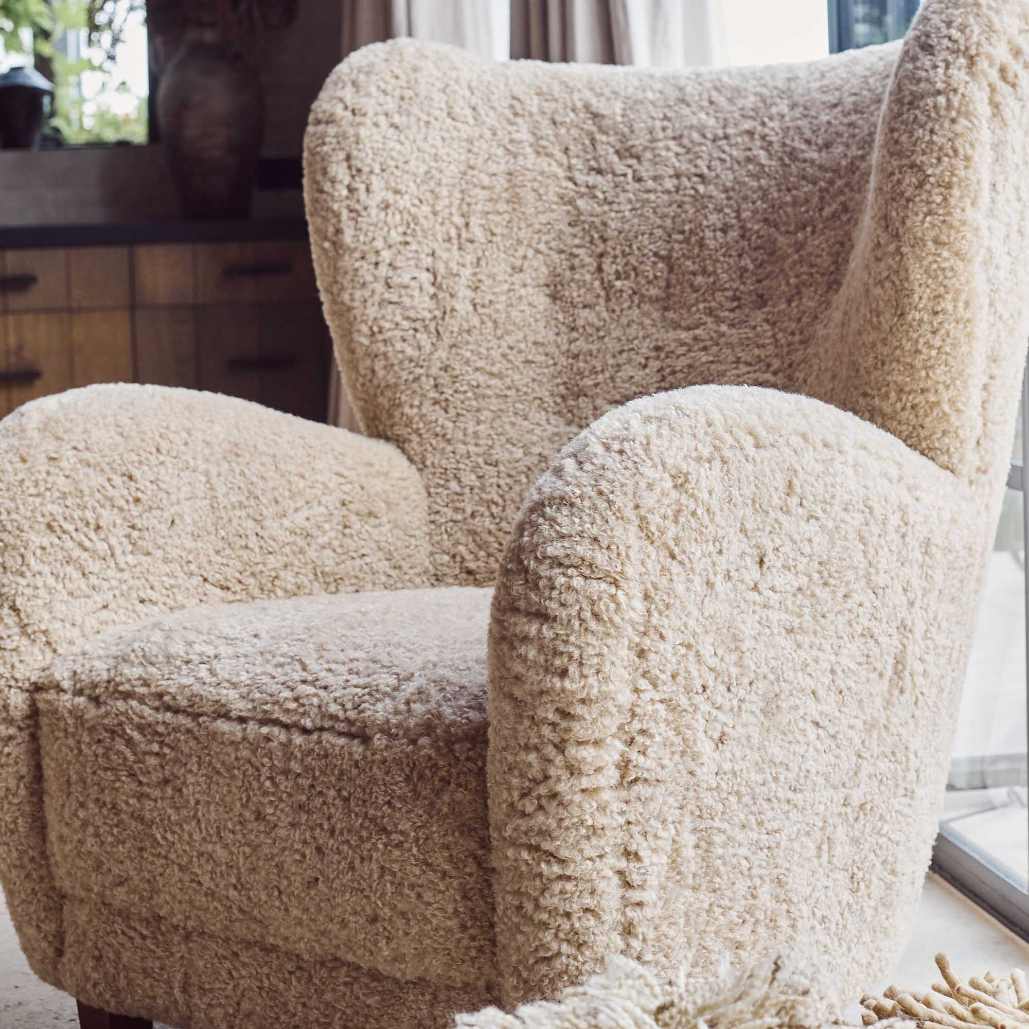 Karina Faux Fur Armchair - Image 3