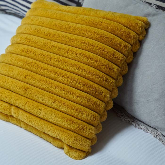 Kinsley Cushion - Image 3