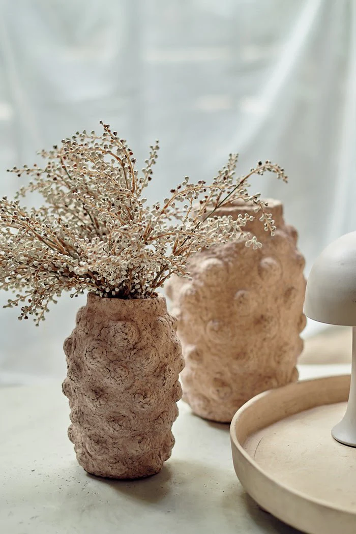 Koba Vase, Medium