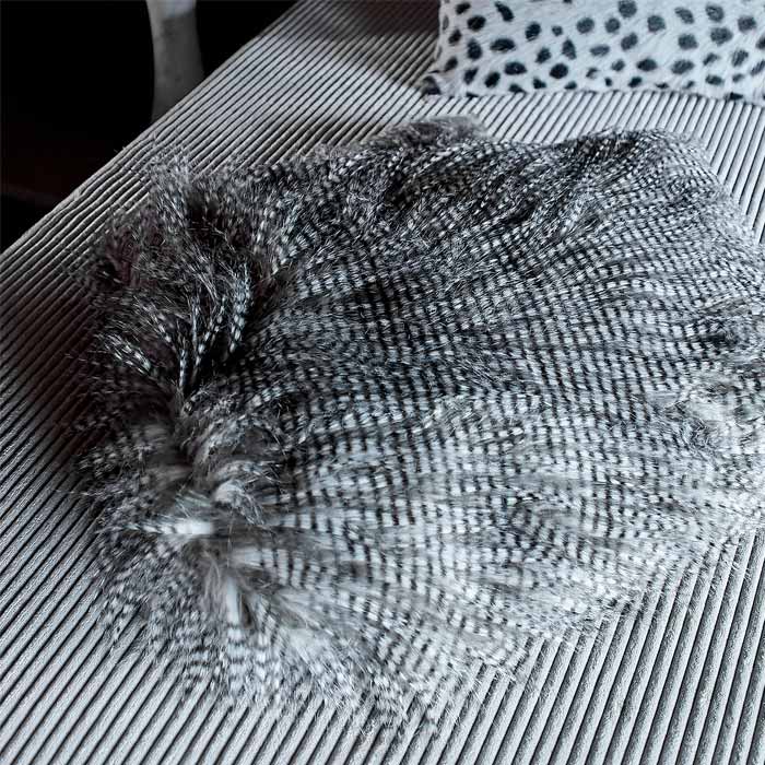 Malton Throw - Image 3