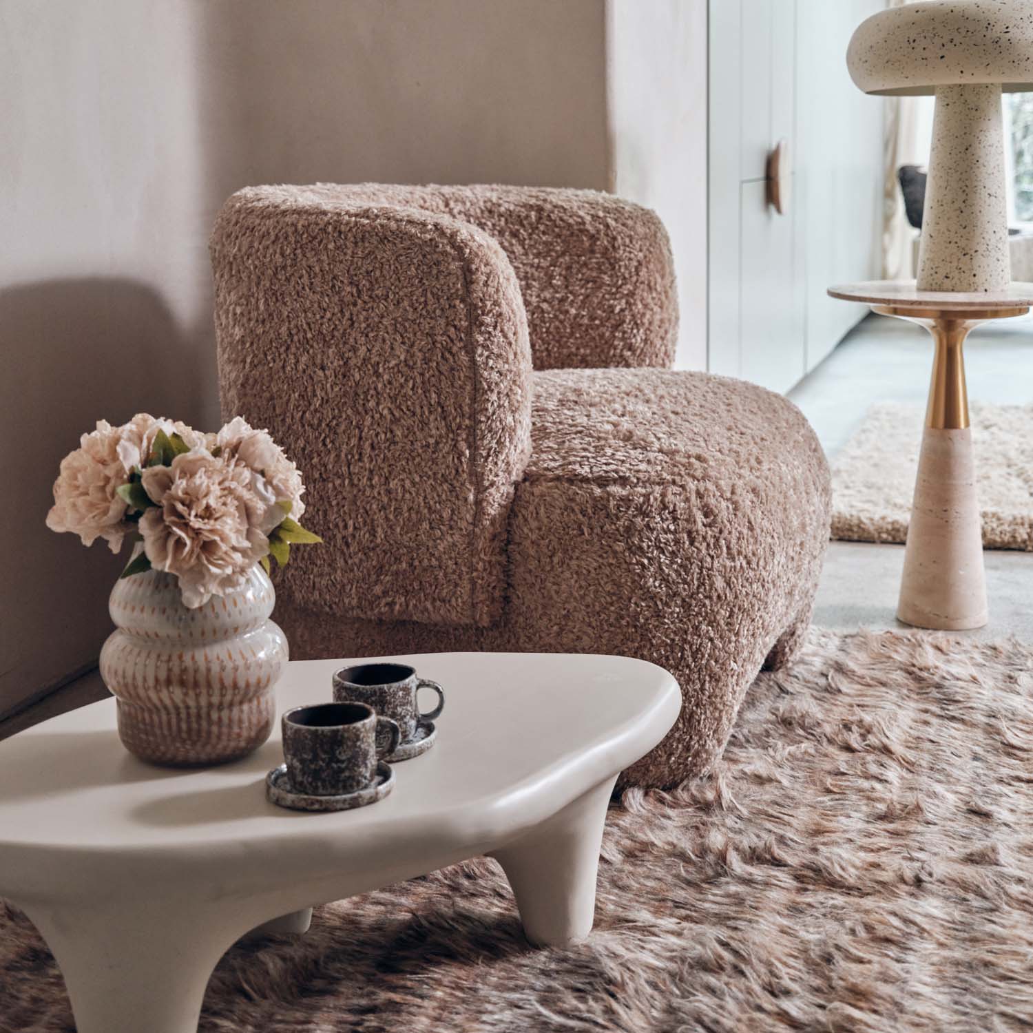 Mandino Coffee Table - Image 6