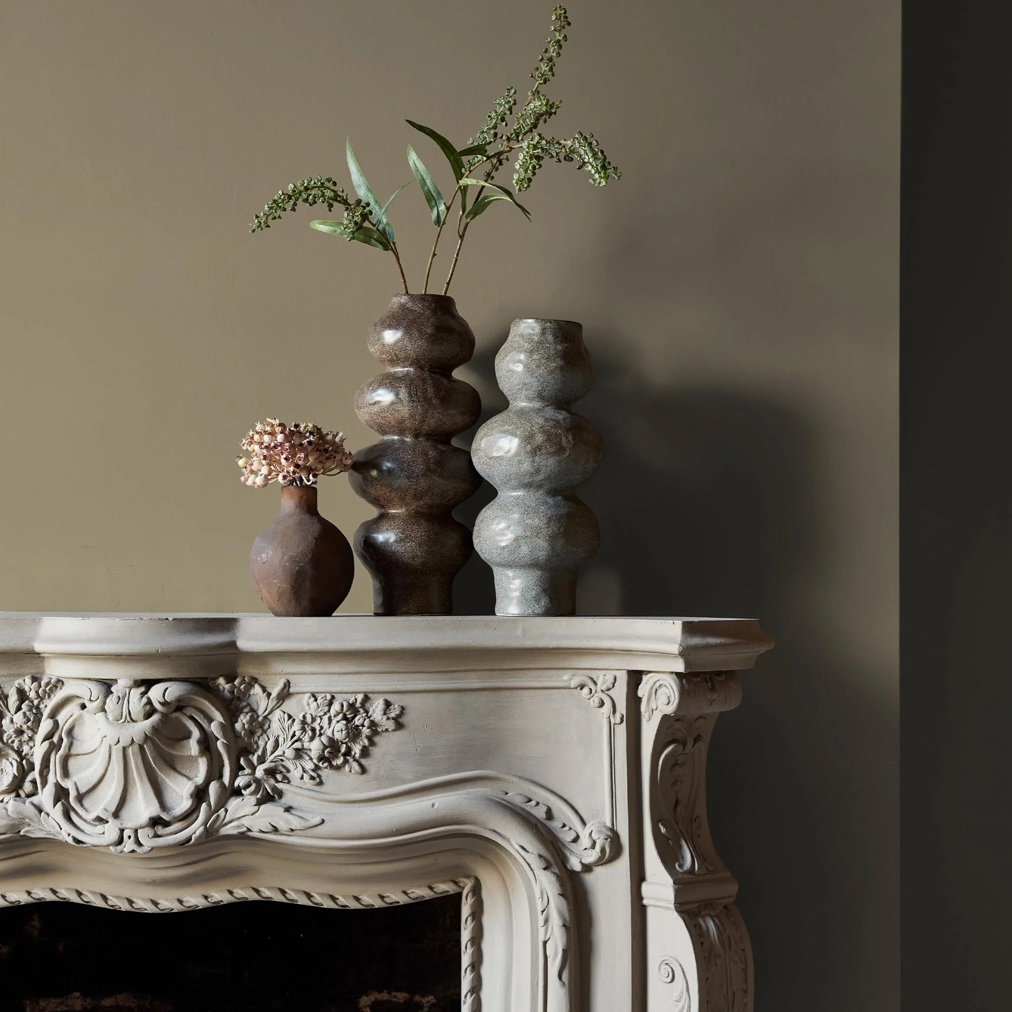 Moody Sage Paint - Image 3