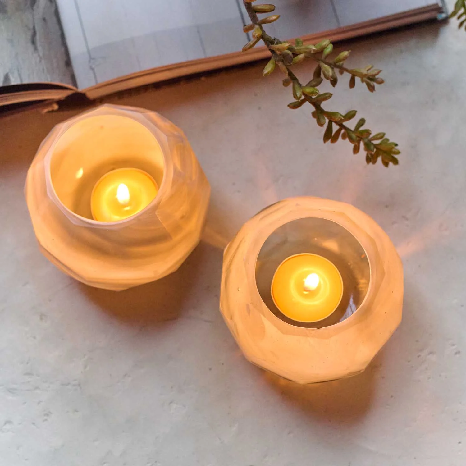 Oleander Glass Candle Holder - Set of 2 - Image 3