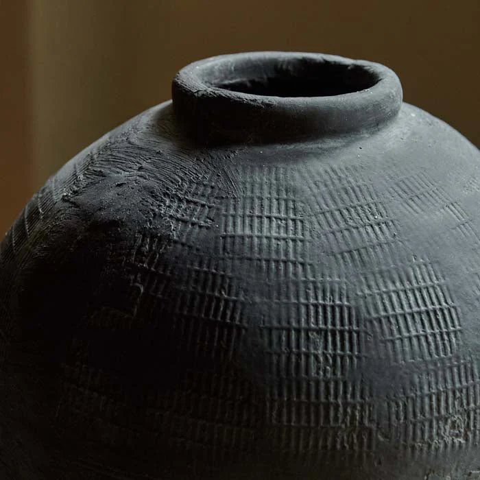 Poher Cement Vase - Image 3
