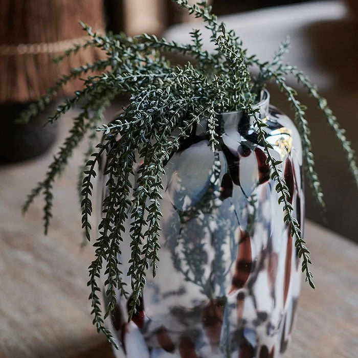 Robin Glass Vase - Image 2
