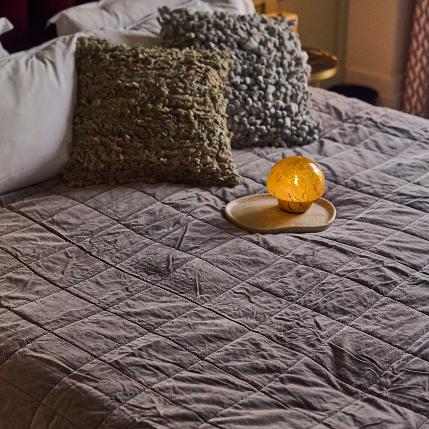 Somerford Quilted Throw - Image 3