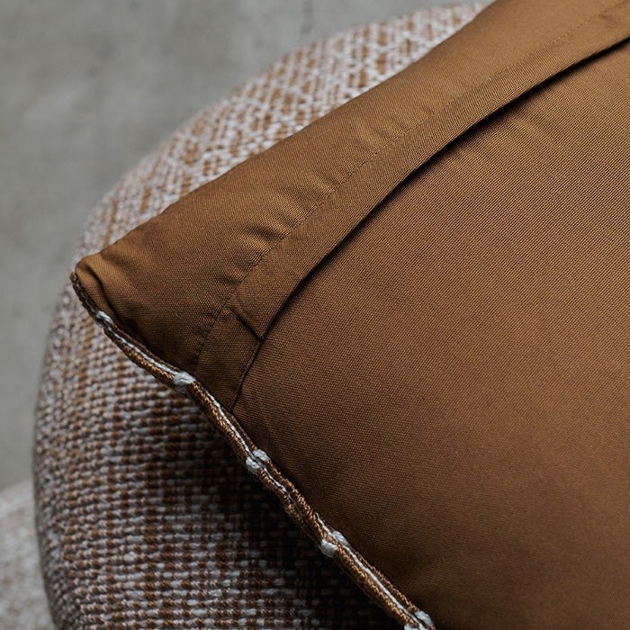 Soriano Cushion - Image 3