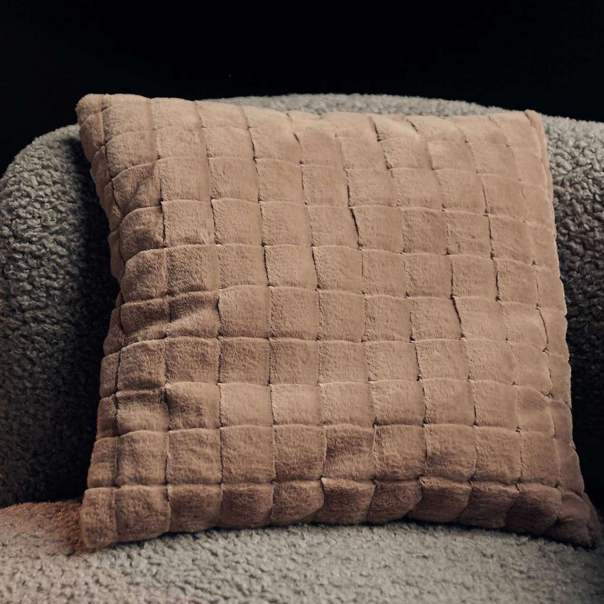 Stanville Cushion, Rust