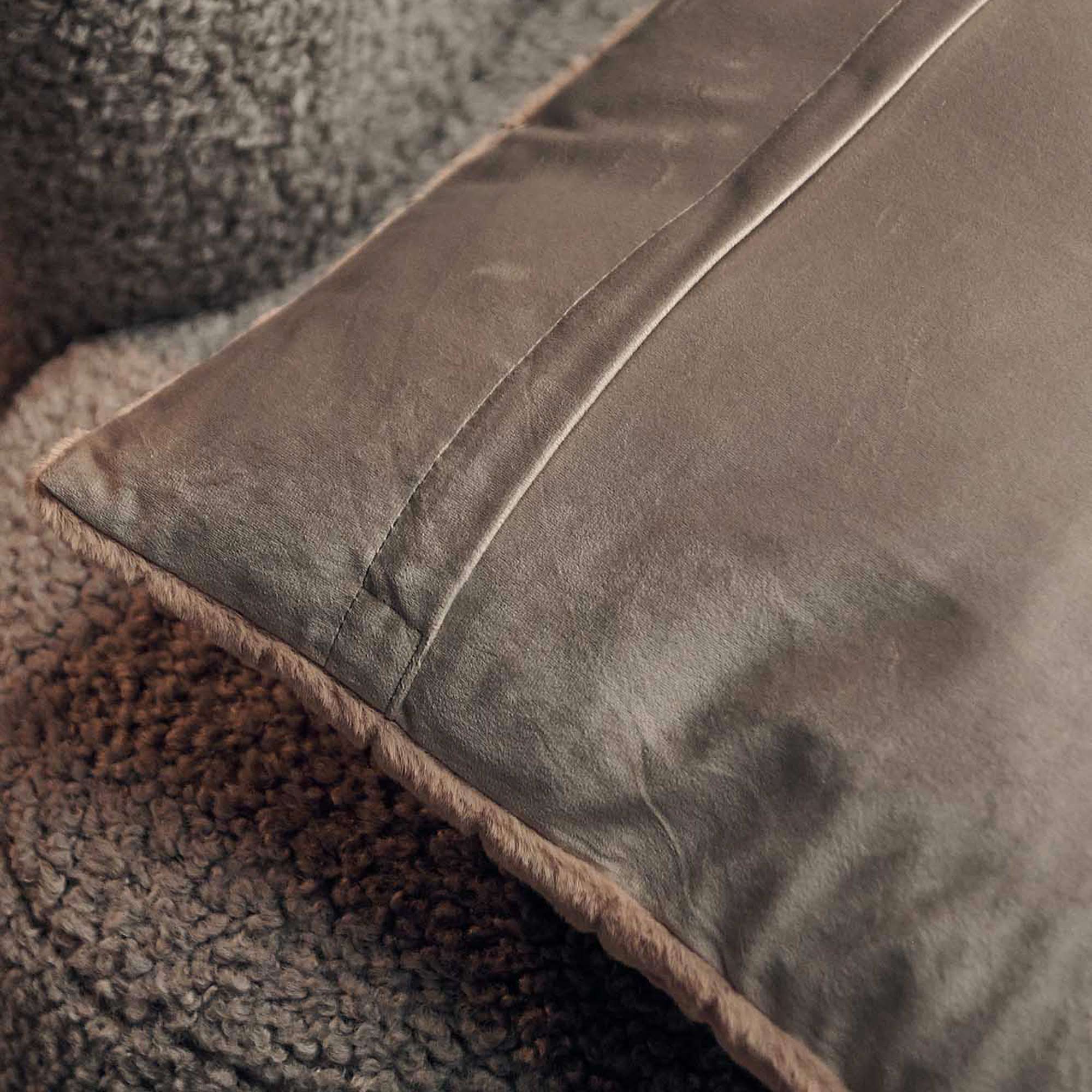 Stanville Cushion, Rust - Image 5