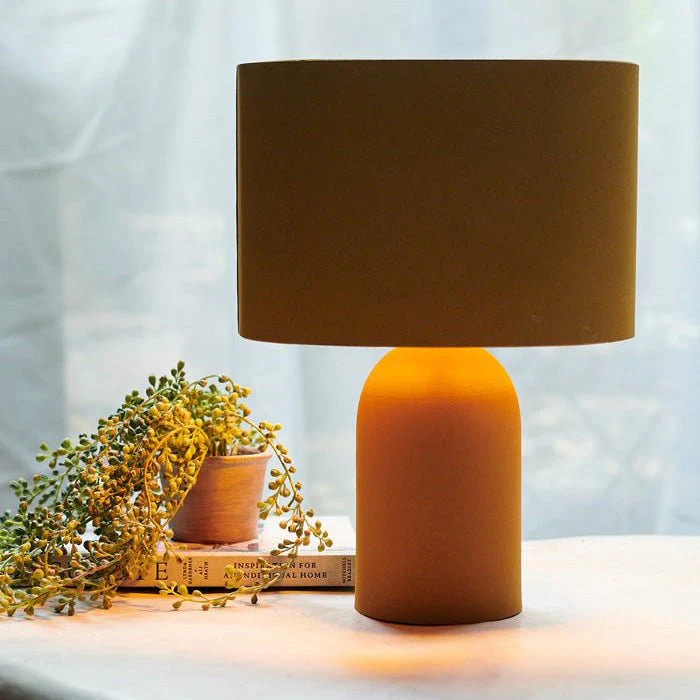 Vittorio Metal Table Lamp, Ochre - Image 2