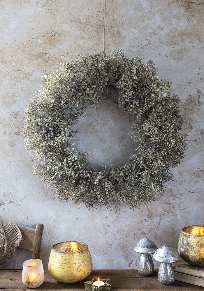 Winter Garden Wreath - Image 5